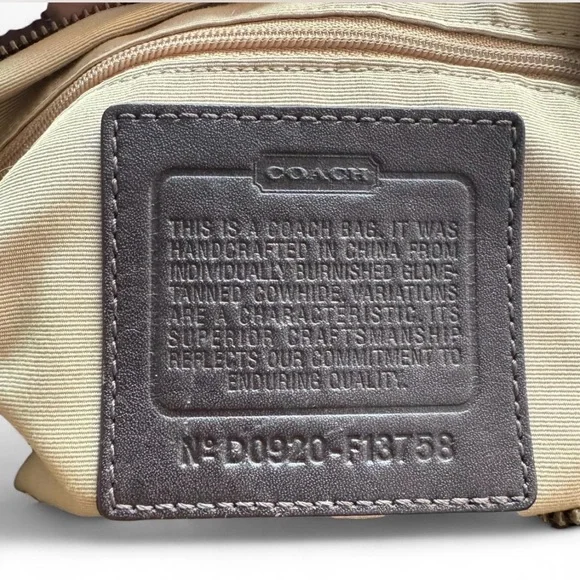 Vintage Coach Legacy Lily Brown Limited Edition Turnlock Satchel Bag Style 13758 - Picture 7 of 11